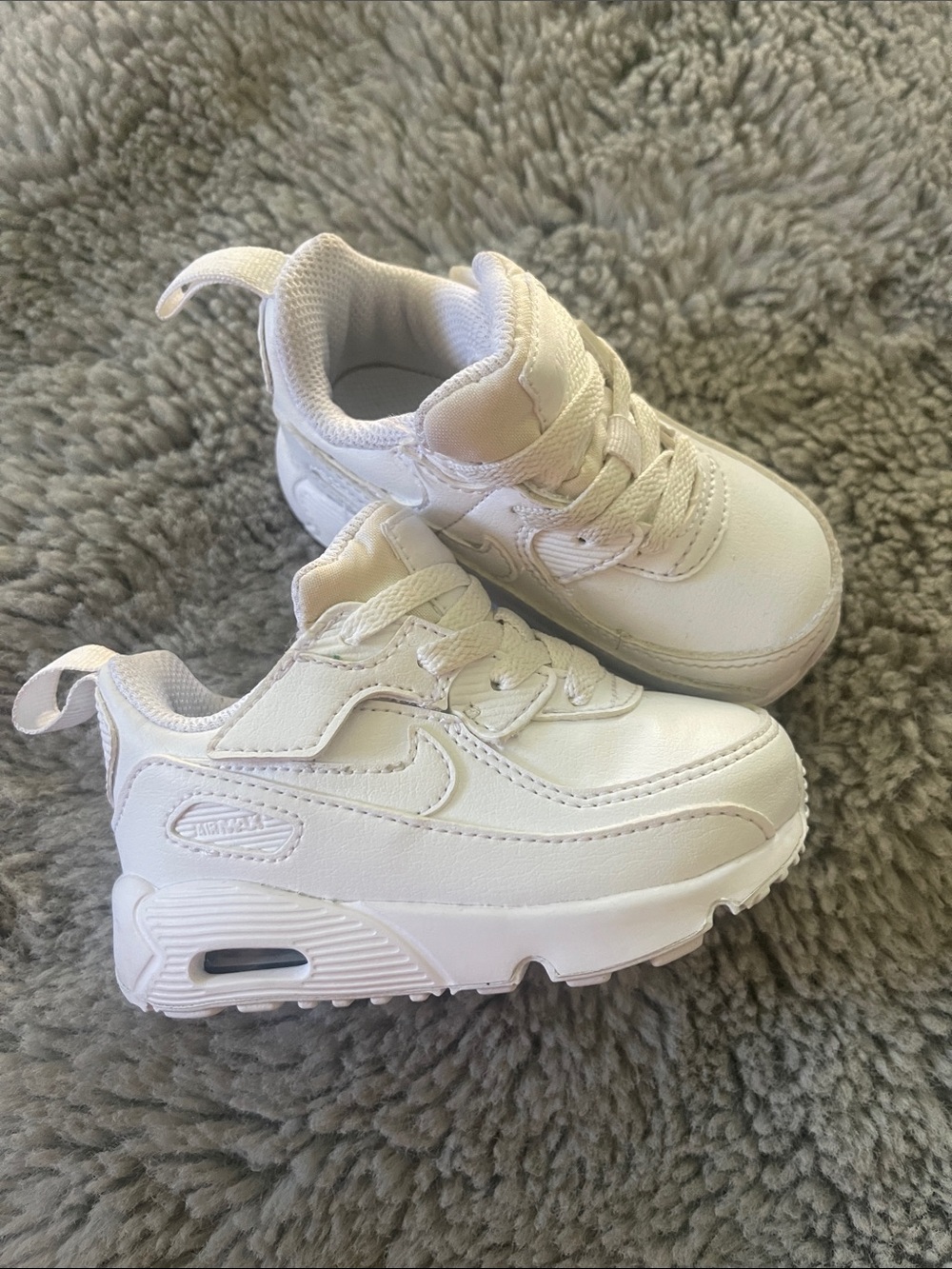 Nike Baby White Athletic Sneakers with Cushioned Sole Sz 5C